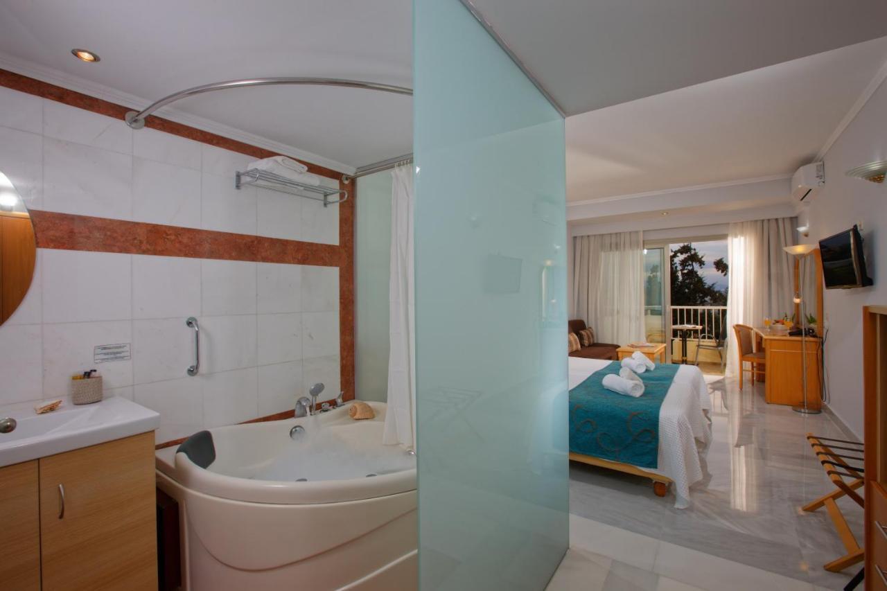 Rethymno Mare & Water Park Hotell Skaleta Exteriör bild