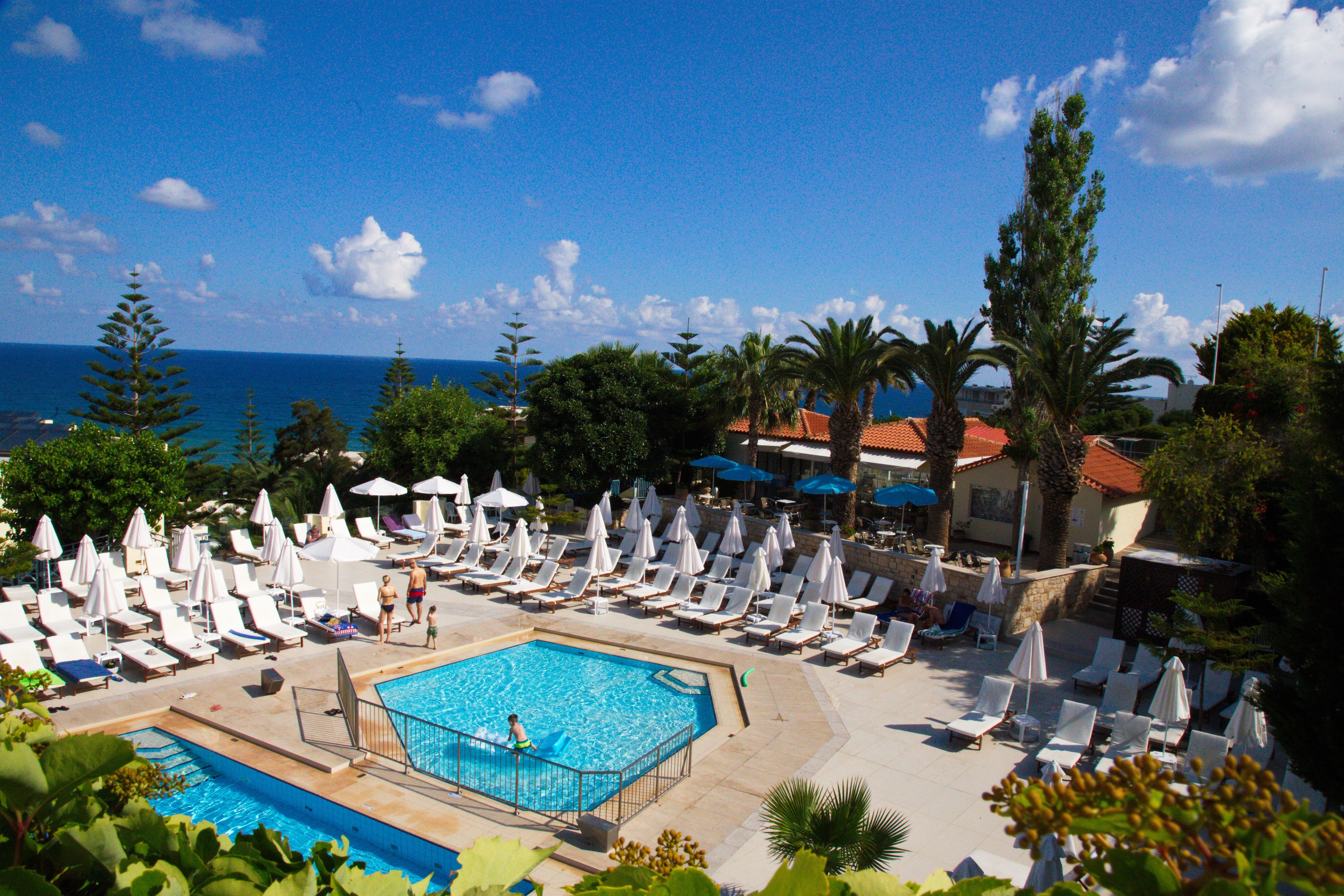 Rethymno Mare & Water Park Hotell Skaleta Exteriör bild