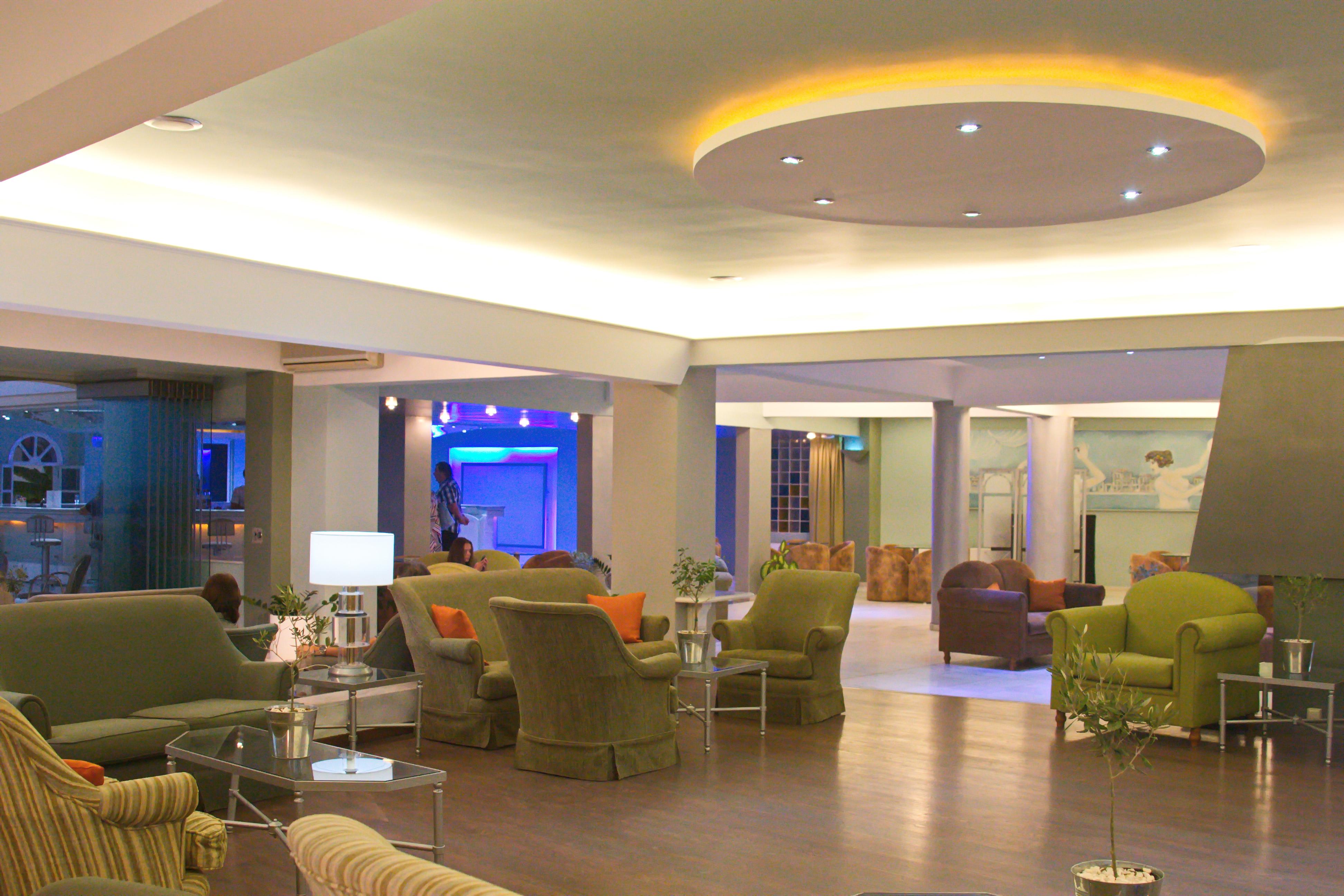 Rethymno Mare & Water Park Hotell Skaleta Exteriör bild