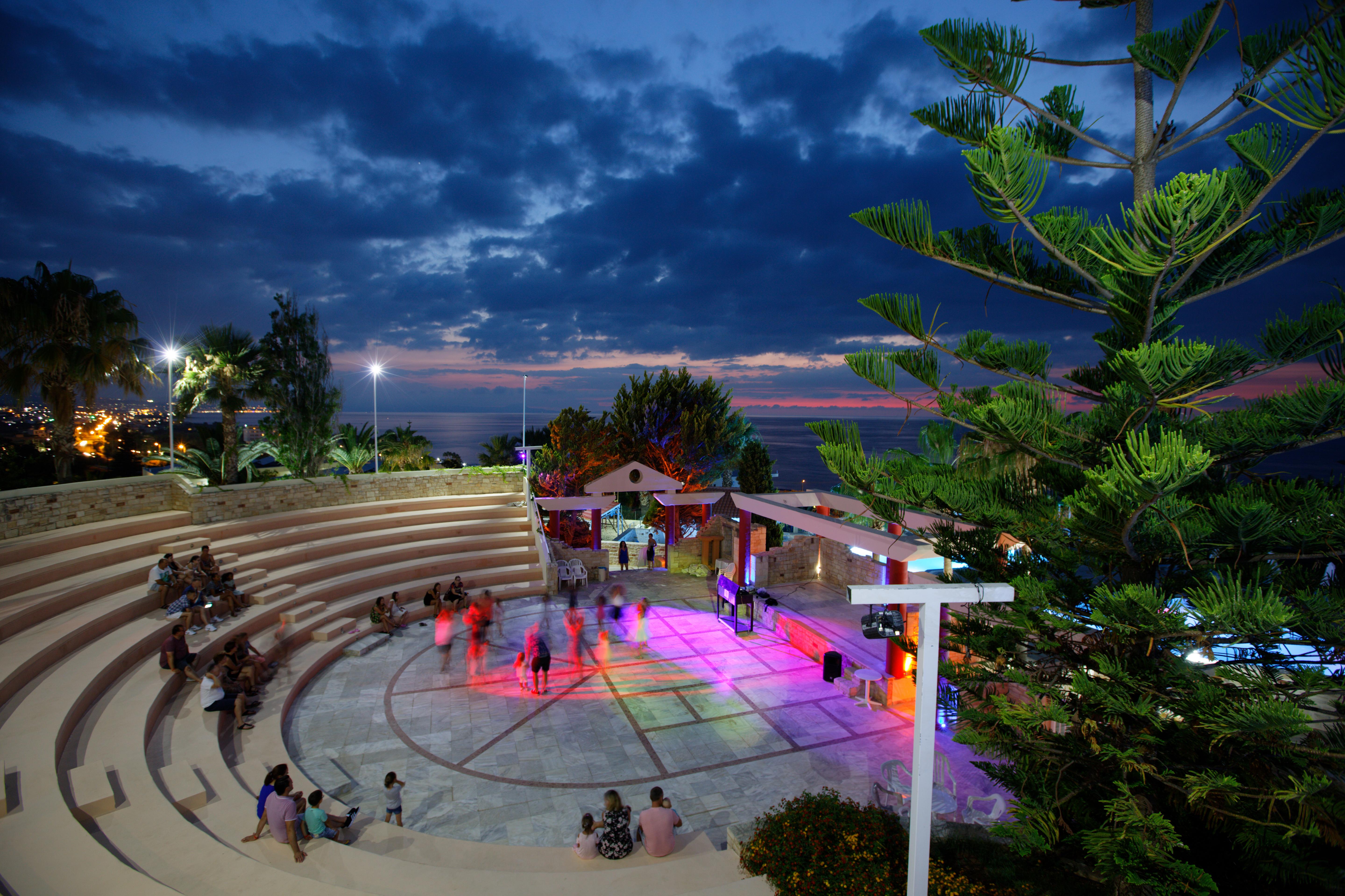 Rethymno Mare & Water Park Hotell Skaleta Exteriör bild